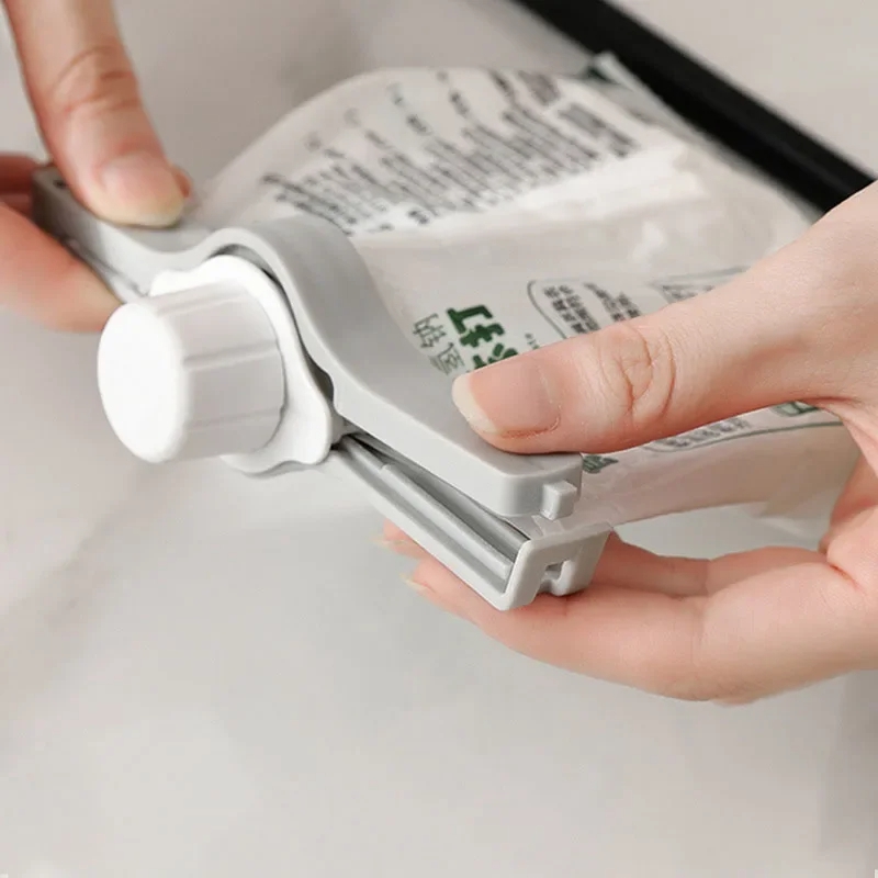 Clips para sellar bolsas de al - Kitchen Gadgets Pakistan reseña y precio